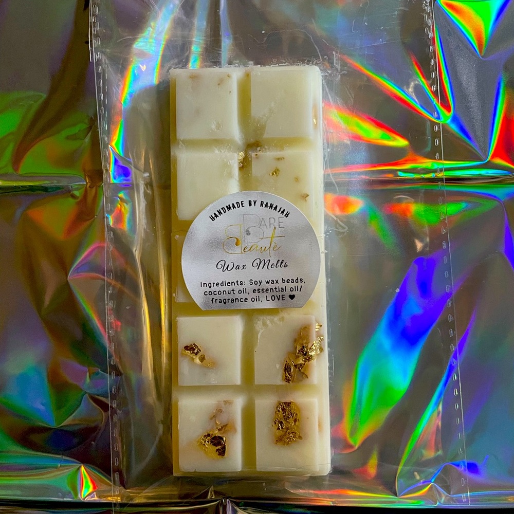Handmade wax melt snap bars. 10000% soy wax and clean fragrance